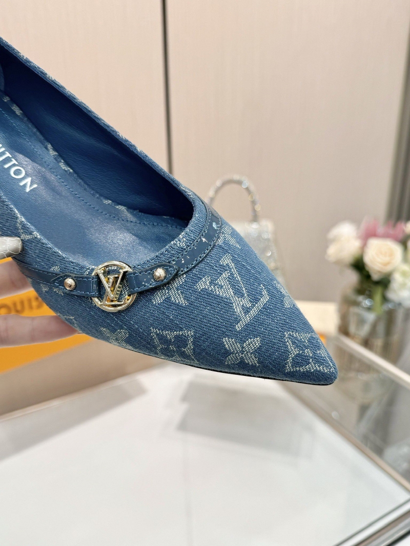 l0vis Vvtt0n heeled shoes